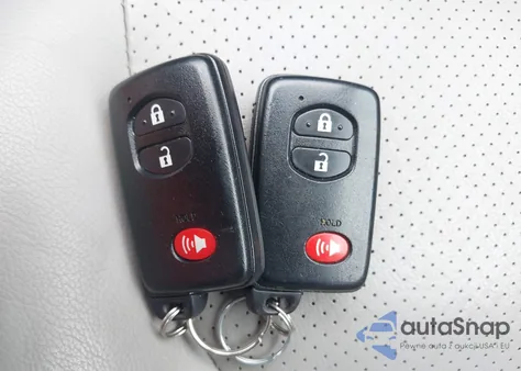 2011 Toyota Rav4 Limited из США, поврежденный, VIN 2T3DF4DV0BW119520